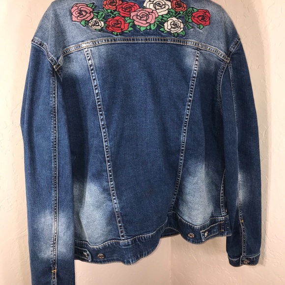 Lularoe Harvey Denim Jacket. NWOT. 3XL (24-26) - Picture 2 of 7